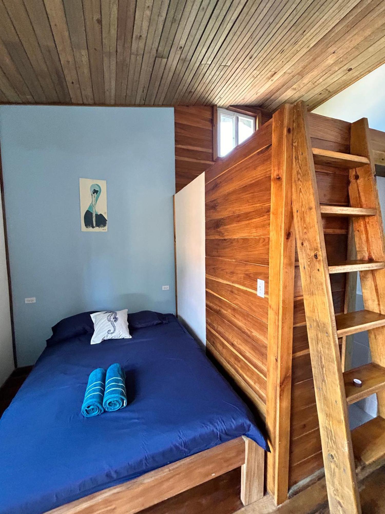 Casa Pelicano Bocas del Toro Eksteriør billede