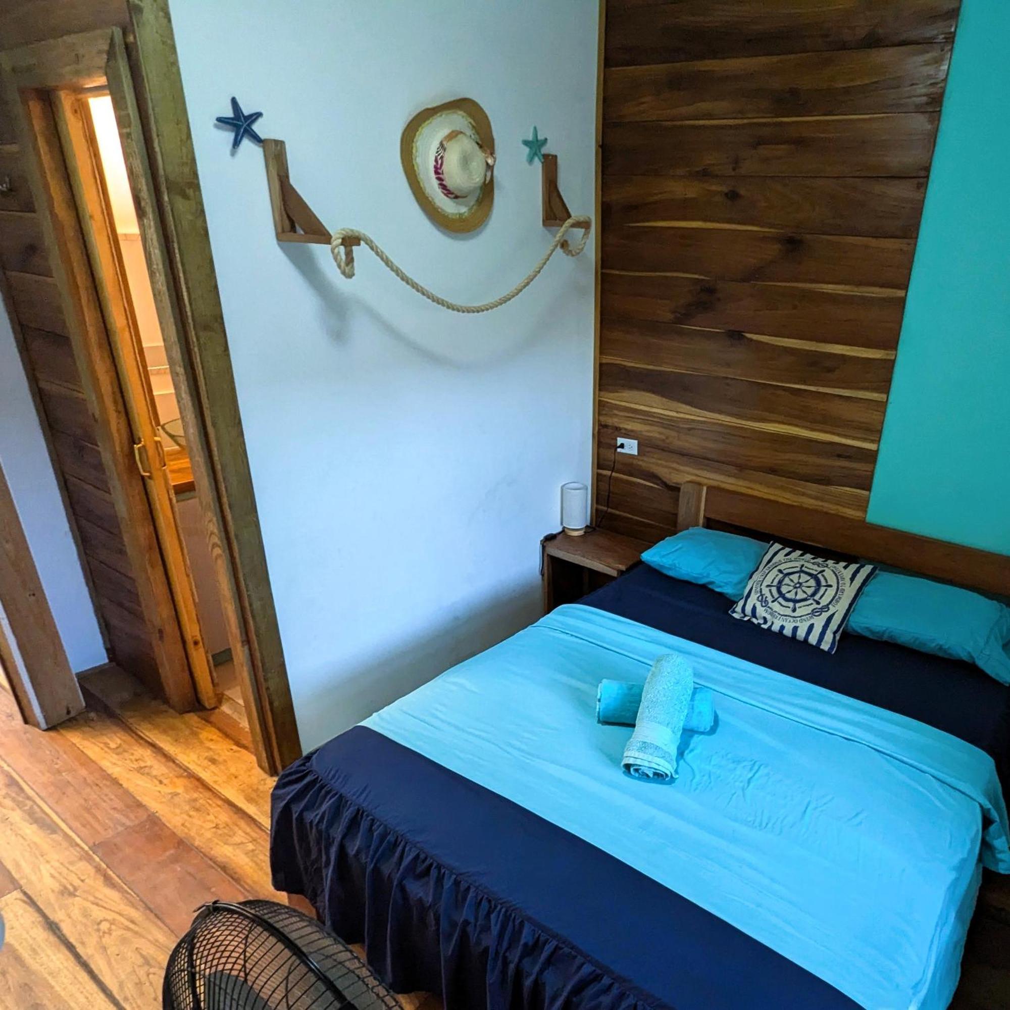 Casa Pelicano Bocas del Toro Eksteriør billede